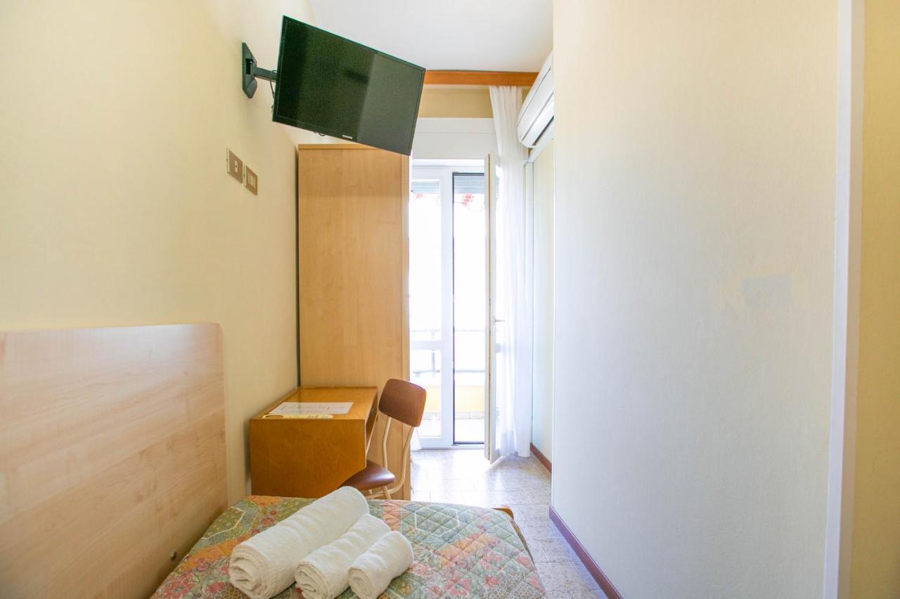 Hotel Ischia Rimini Dış mekan fotoğraf