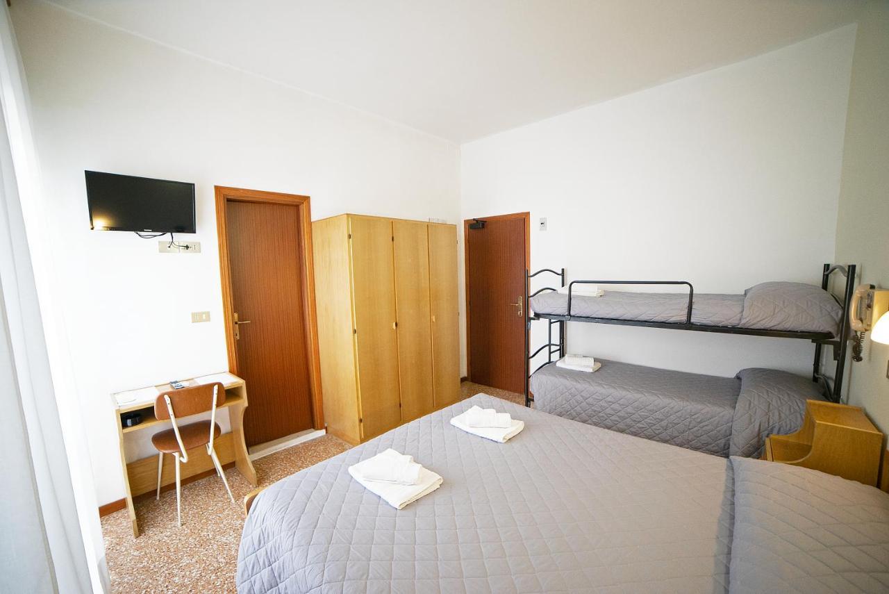 Hotel Ischia Rimini Dış mekan fotoğraf