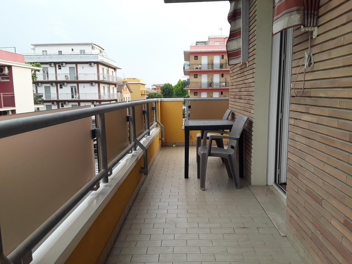 Hotel Ischia Rimini Dış mekan fotoğraf